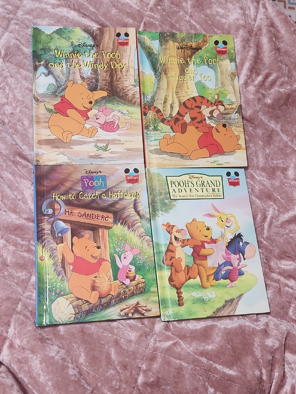 Disney Winnie the Pooh Book Collection Lot Of 4 Wonderful World Of Reading